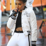 janelle-monae-performs-on-nbc-s-today-april-2014_12