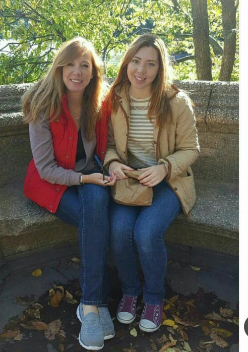 Amateur-Ginger-Mom-and-Daughter-On-a-Bench.jpg