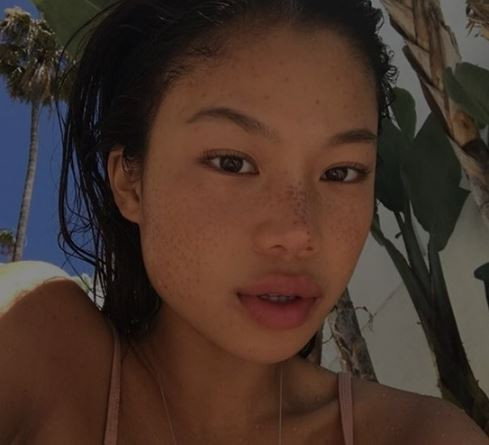 Stunning-Asian-Teen.jpg